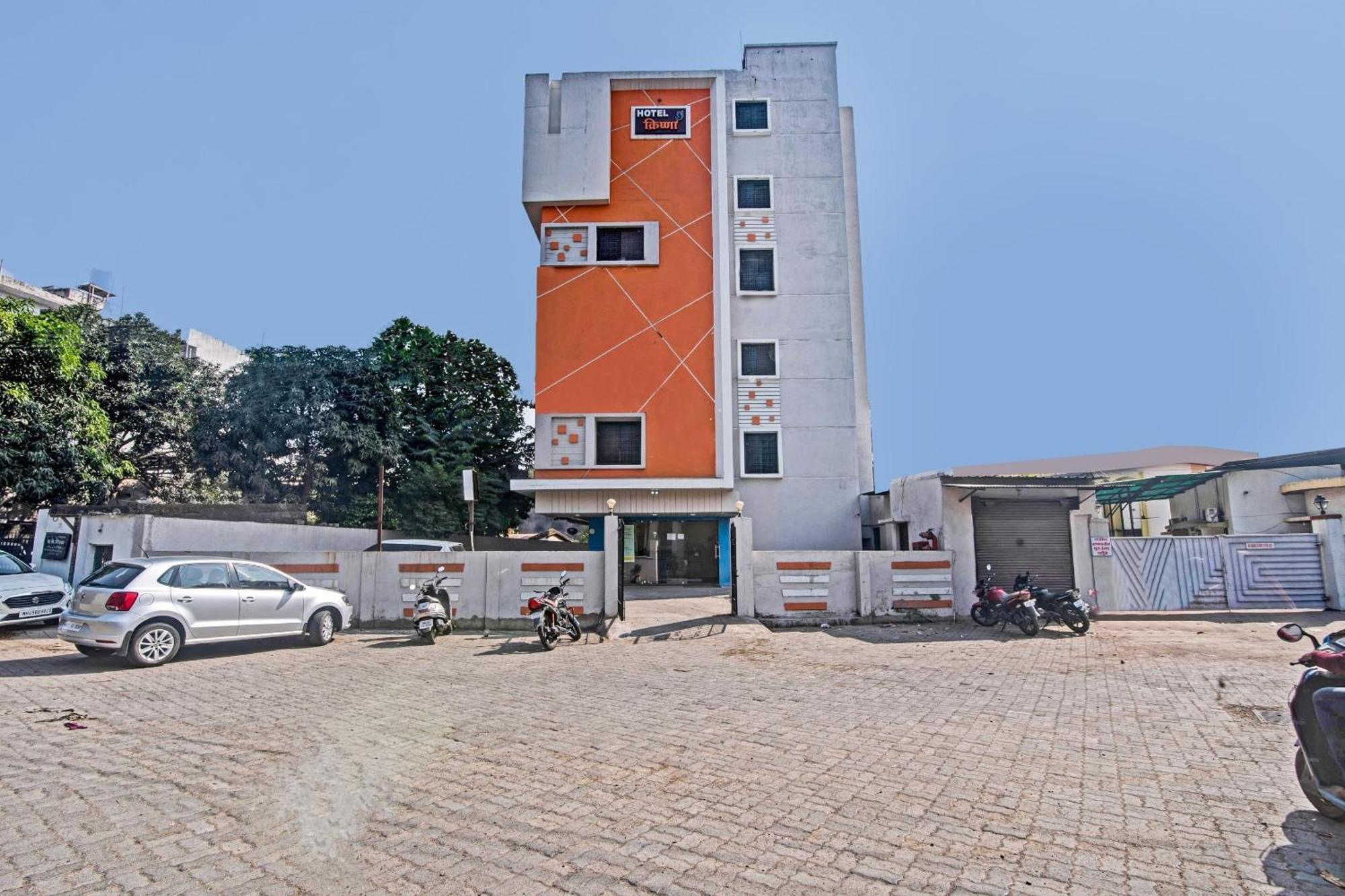 Townhouse 700 Hotel Krishna. Nagpur Esterno foto