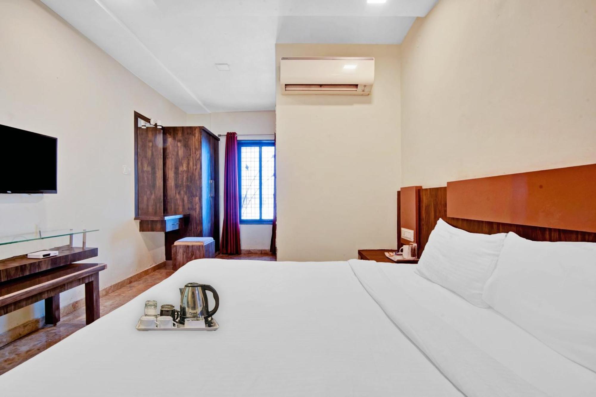 Townhouse 700 Hotel Krishna. Nagpur Esterno foto